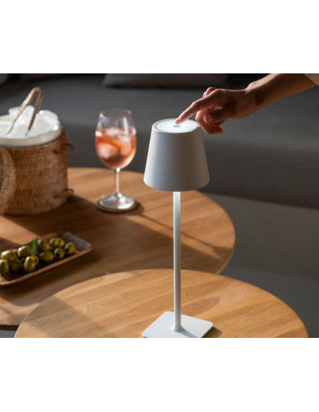 LAMPARA DE MESA LED INALÁMBRICA